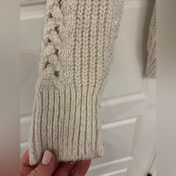 EXPRESS Chunky Knit Sparkly Sequined Cream Colored Sweater Size M - Picture 9 of 10